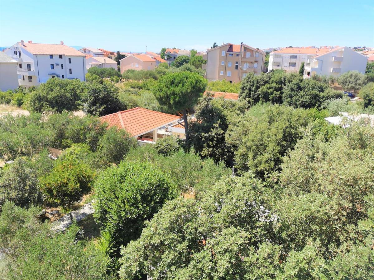 Lenka Ii Apartment Novalja