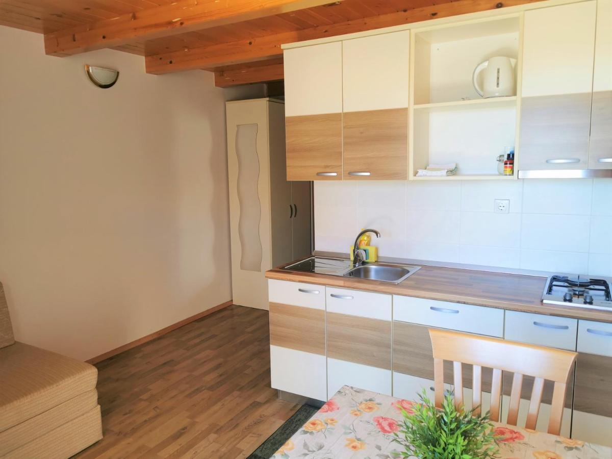 Lenka Ii Apartament